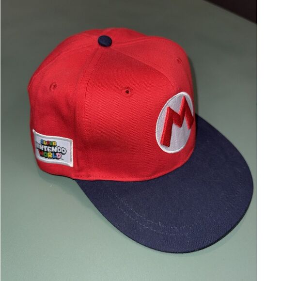 Nintendo Other - Nintendo Super‎ Mario Bros. Red Snapback Hat 100% Cotton Universal StudiosParks.